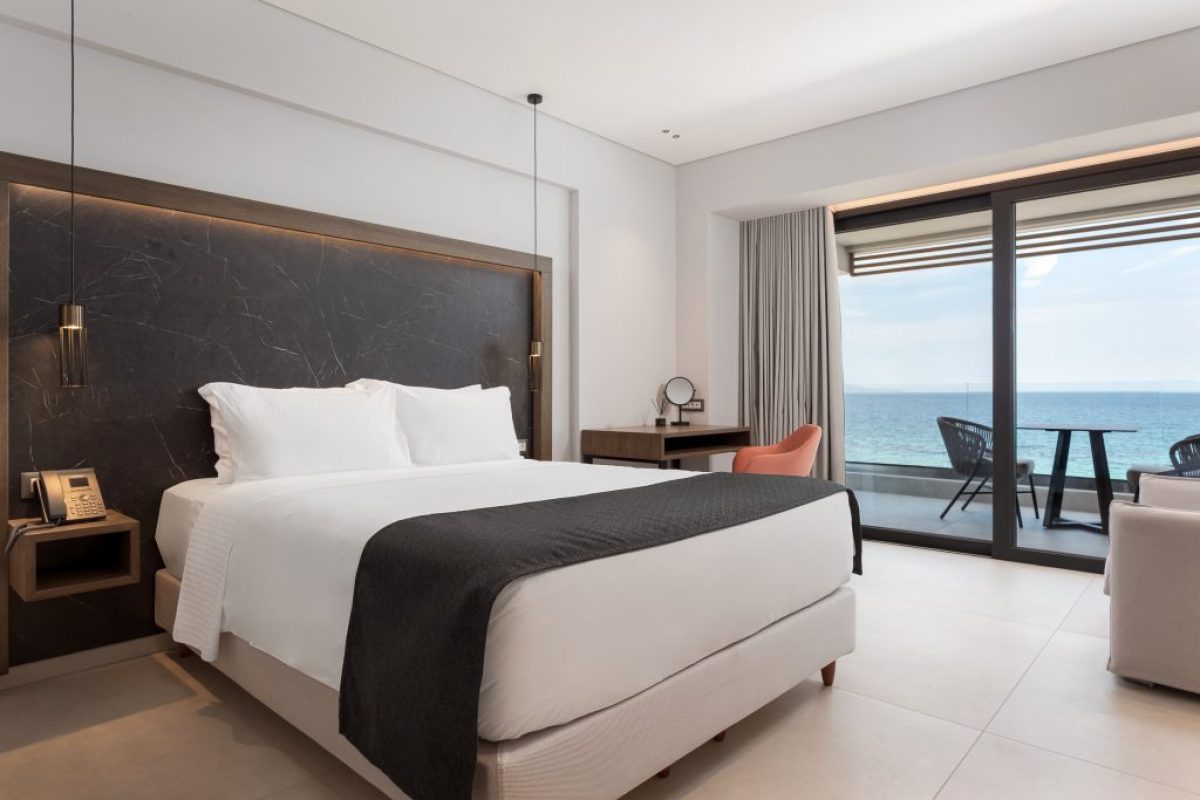 Avant Blue Hotel Boutique