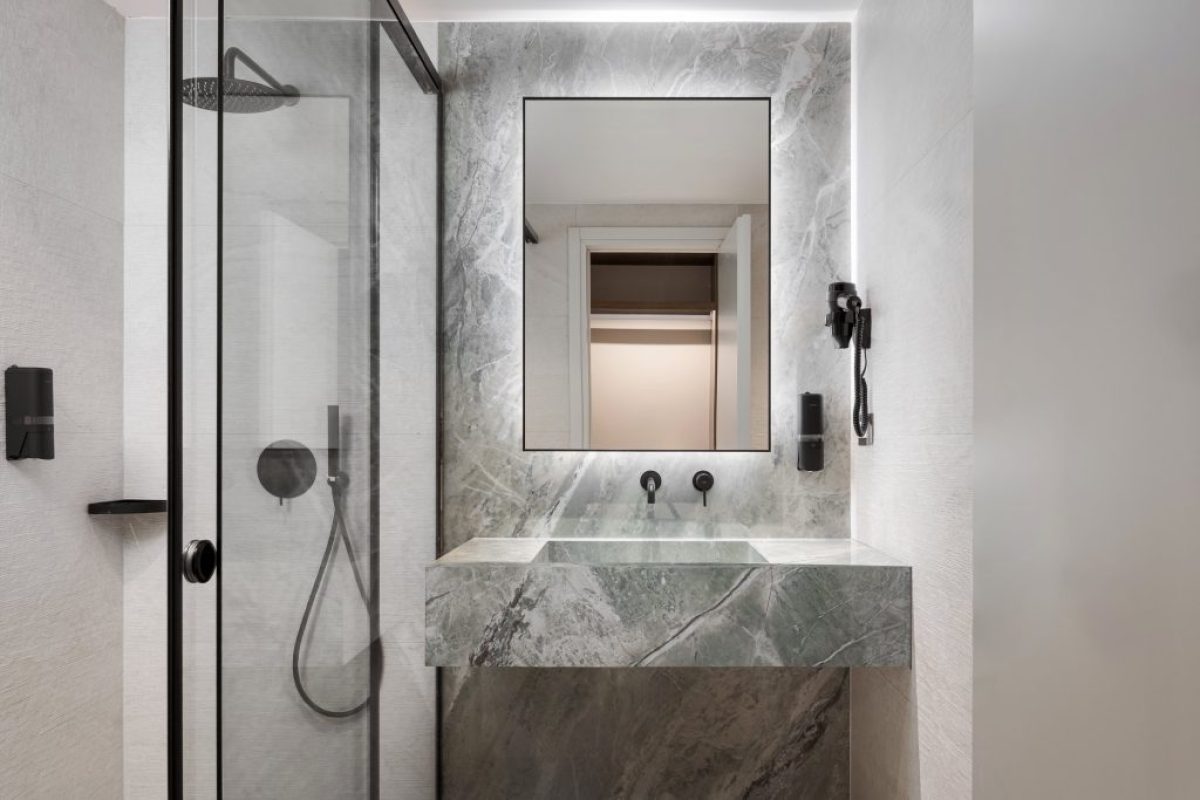 Avant Blue Hotel Boutique